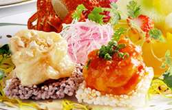 新年会　聘珍樓