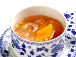 パパイヤ､白キクラゲの陳皮檸檬糖水